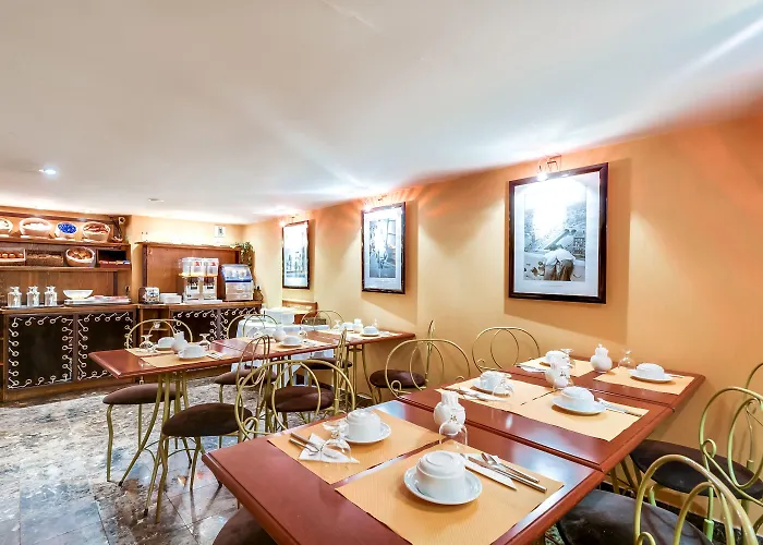 Pavillon Opera Grands Boulevards Paris