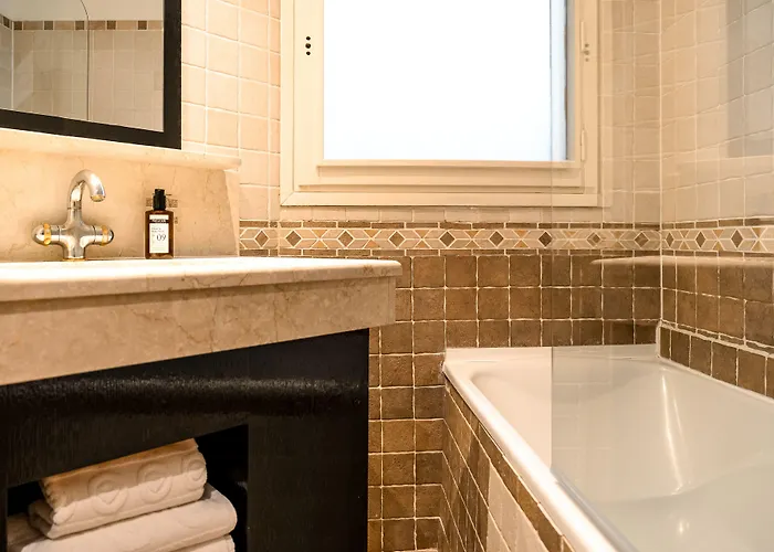 Pavillon Opera Grands Boulevards Otel 3*