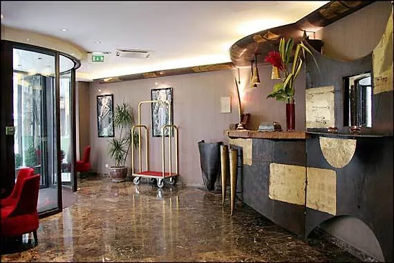 Pavillon Opera Grands Boulevards Otel 3*